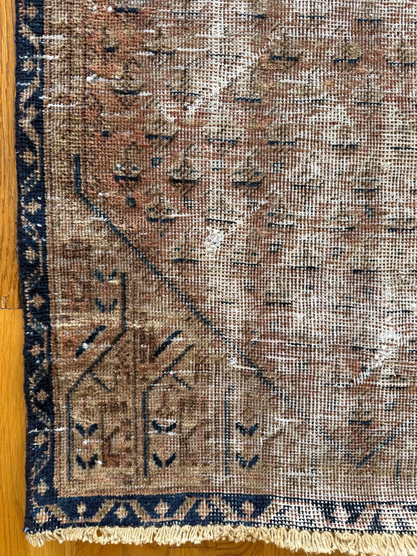 1030 | Smug Little Antique Runner with Ghosted Medallion | 2.10 x 5.3