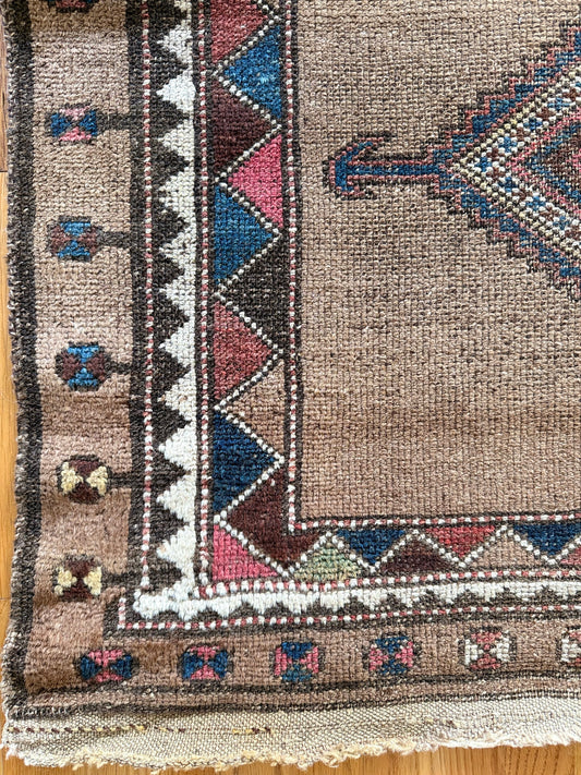 1045 | Dreamy Antique Shiraz Rug with Faded Desert Field & Floating Tribal Medallions | 3.9 x 6.1