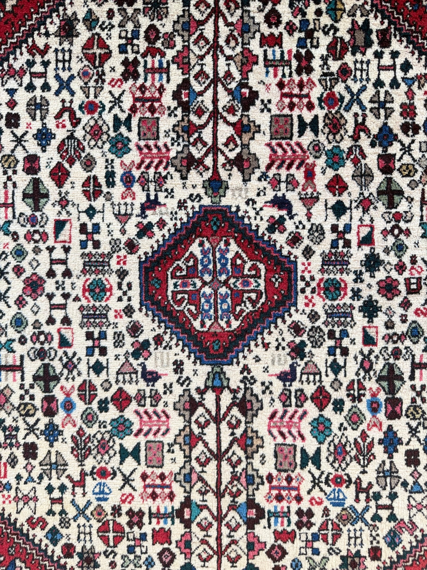 1049 | Beautifully Drawn Antique Shiraz Rug with Ivory Pictorial Field & Rich Raspberry Borders | 3.4 x 4.10