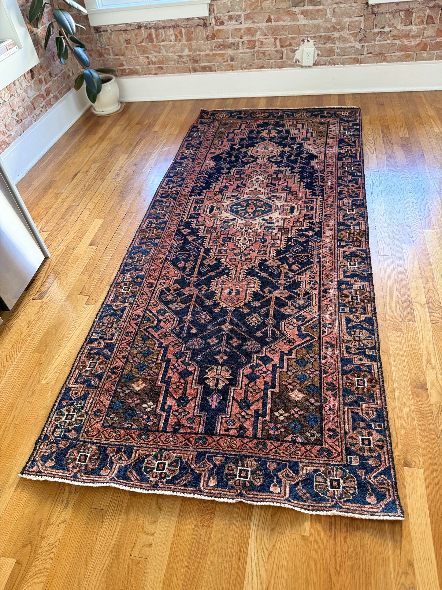 1059 | Bossy Antique Hamadan Runner with Midnight Field & Blush Medallion | 4.1 x 9.8