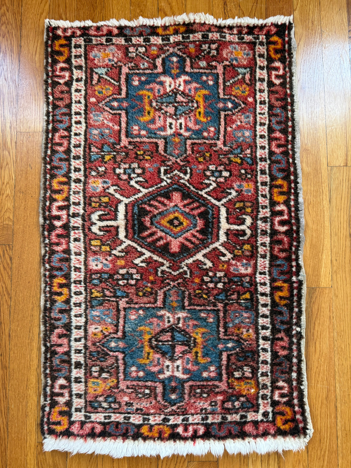 1072 | THREE OF A KIND Antique Persian Karaja Triple-Medallion Rug | Circa 1920–1930 | 1.7 × 2.8