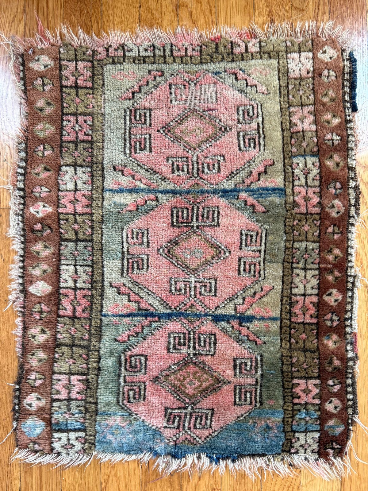 1077 | PISTACHIO Antique Northwest Persian Kurdish Rug | Circa 1900–1920 | 1.7 × 2.0